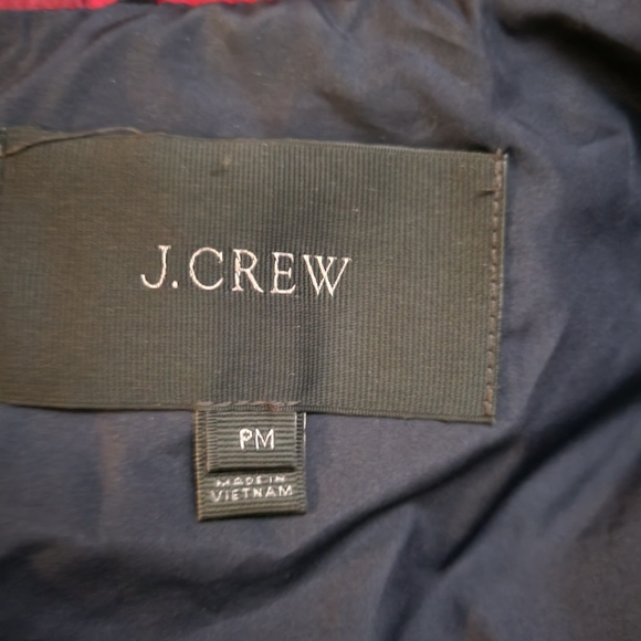 J.Crew Excursion Quilted Puffer Vest Red Navy Buffalo Plaid Size Medium Petite - Picture 10 of 12